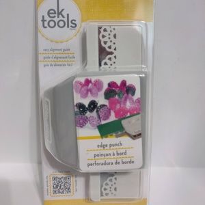 Brand New Fancy Border Paper Punch, "abstract flower" pattern, ek tools